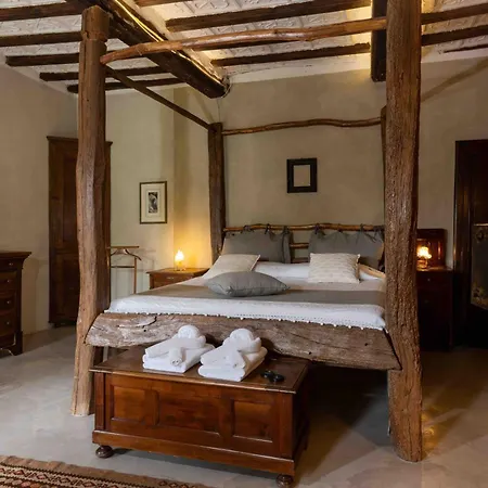 Le Di Borgo Casa Scaparone Biglini