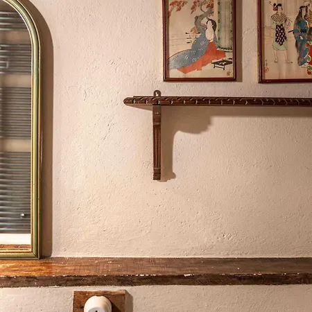 Le Di Borgo Casa Scaparone * Biglini