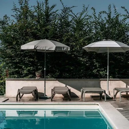 Le Di Borgo Casa Scaparone Biglini