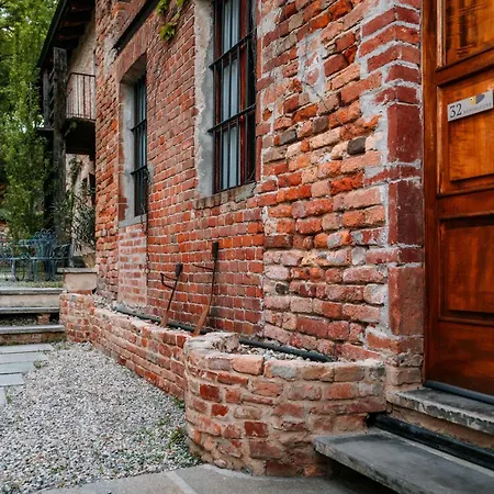 Le Di Borgo Casa Scaparone منزل ريفي Biglini