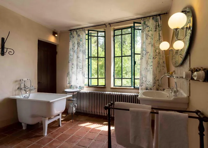 Le Di Borgo Casa Scaparone Country house