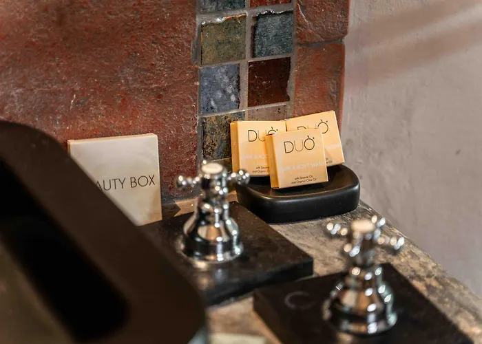 Le Di Borgo Casa Scaparone *