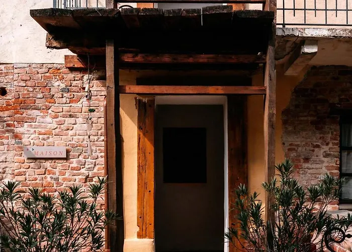 Le Di Borgo Casa Scaparone *
