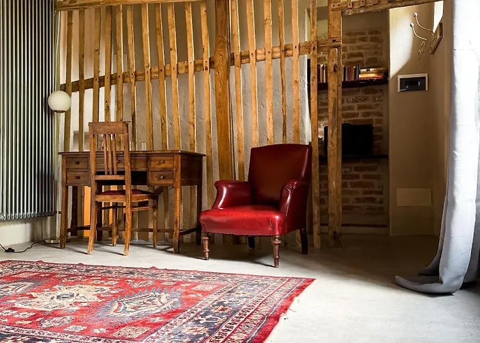 Le Di Borgo Casa Scaparone Biglini