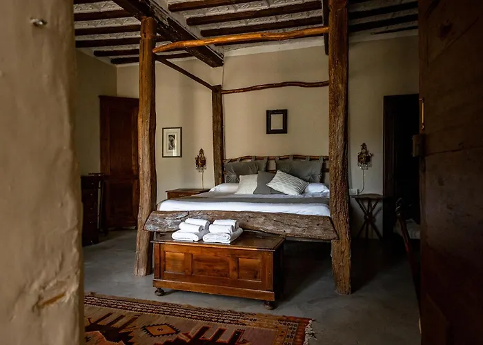 Le Di Borgo Casa Scaparone Country house Biglini