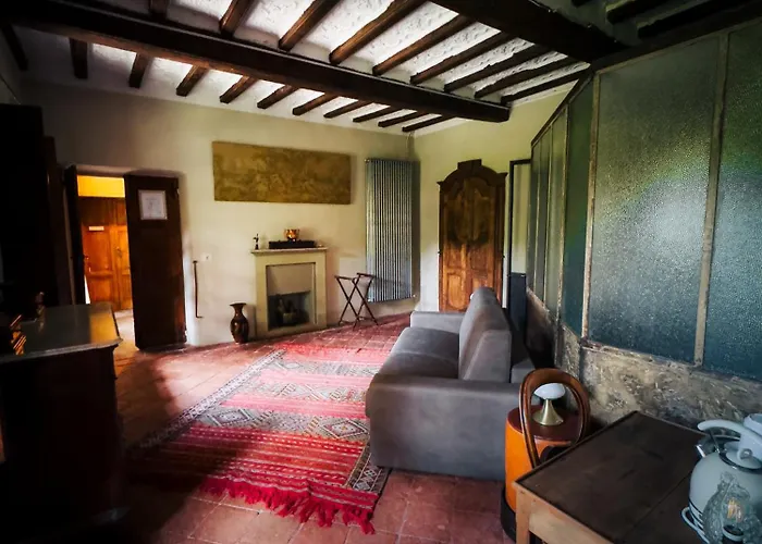 Le Di Borgo Casa Scaparone Country house *