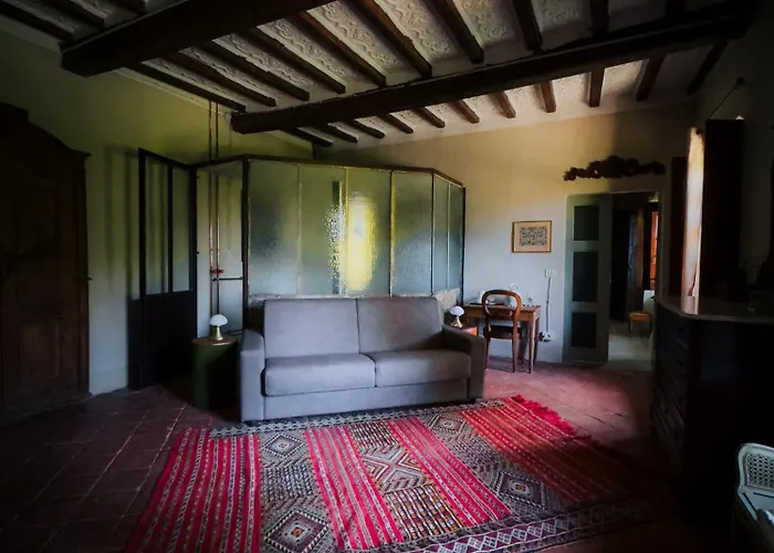 Le Di Borgo Casa Scaparone * Biglini